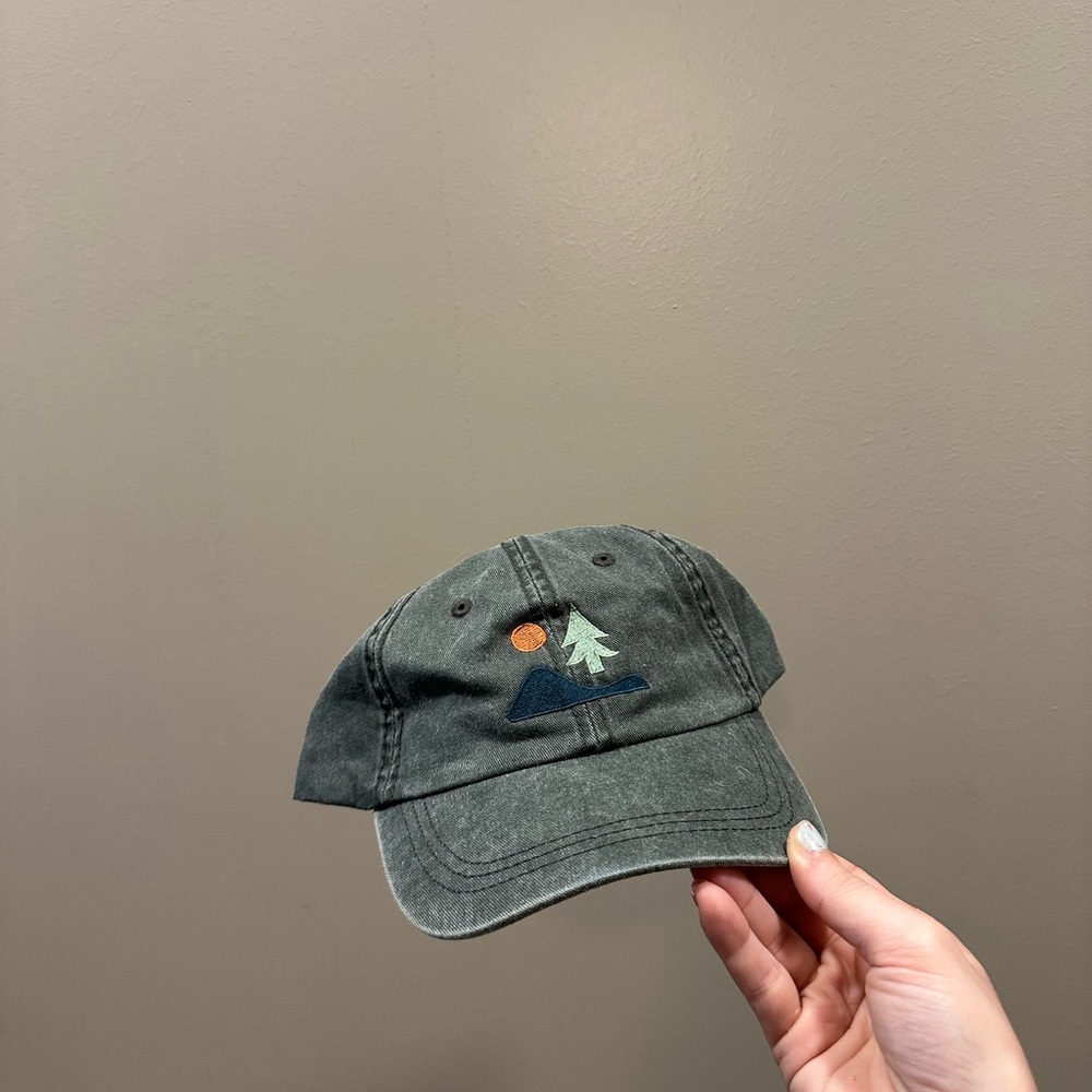 Keep Nature Wild Green Adventure Cap